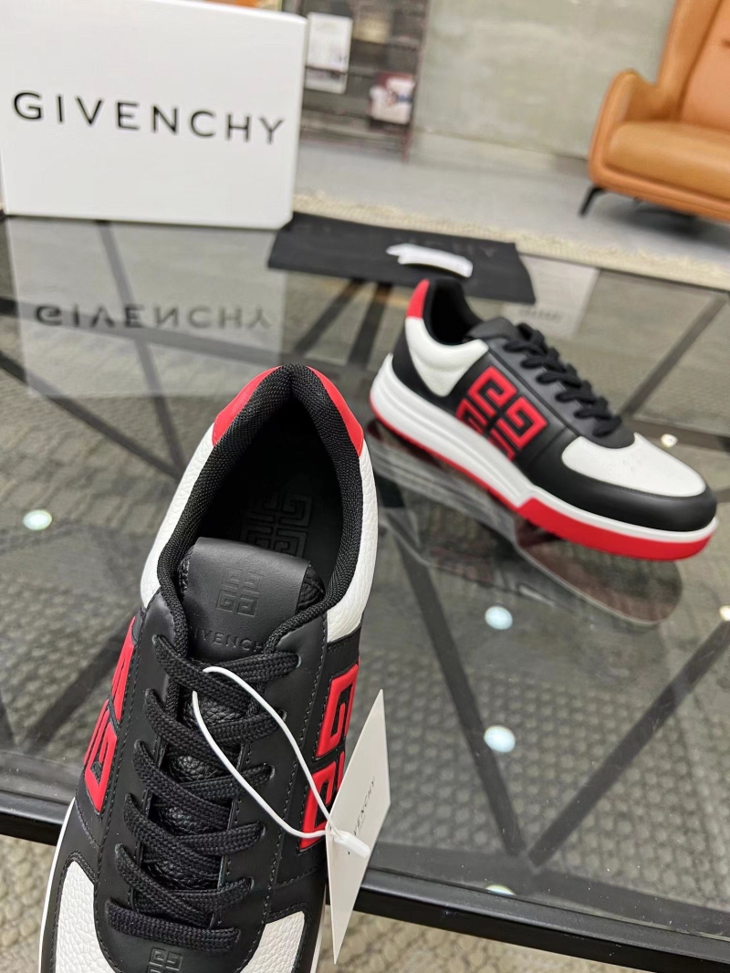 Givenchy Sneakers